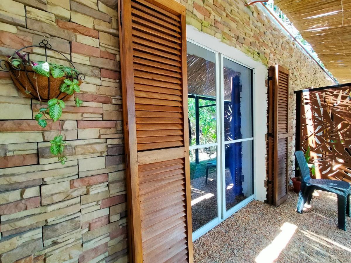 Sea U Inn Romblon Экстерьер фото